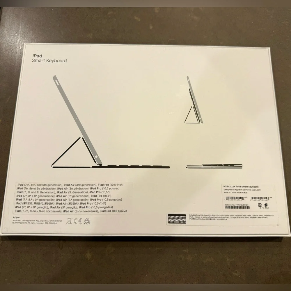 Apple Smart Keyboard for iPad🍎